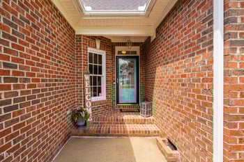 6708 Wavcott Dr, Fuquay Varina, NC 27526
