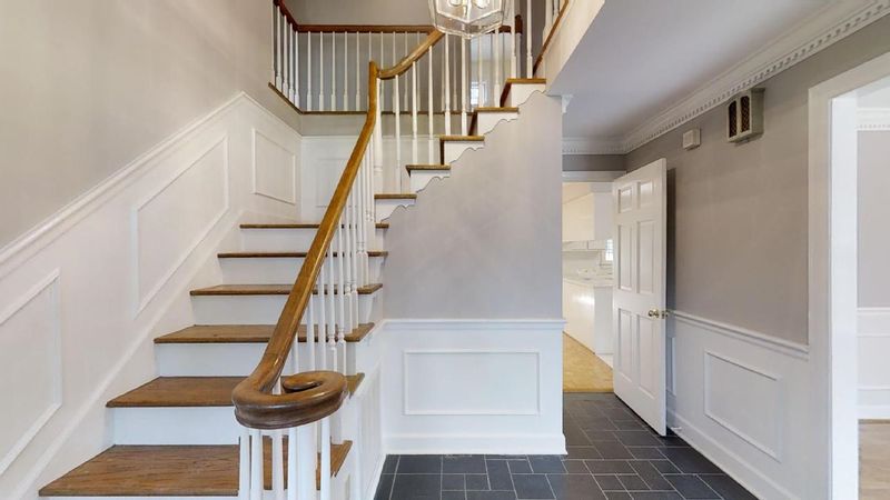 6709 Foxfire Pl, Raleigh, NC 27615