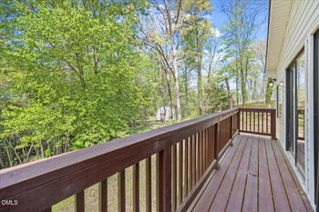 6709 Johnsdale Rd, Raleigh, NC 27615