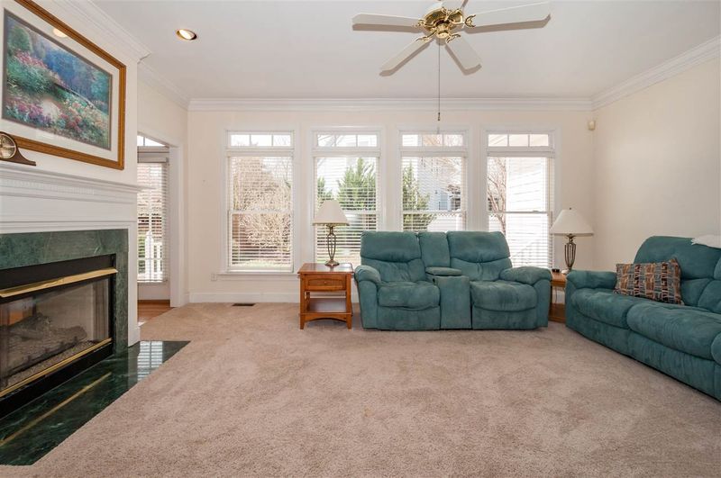6709 Pointe Vista Cir, Raleigh, NC 27615