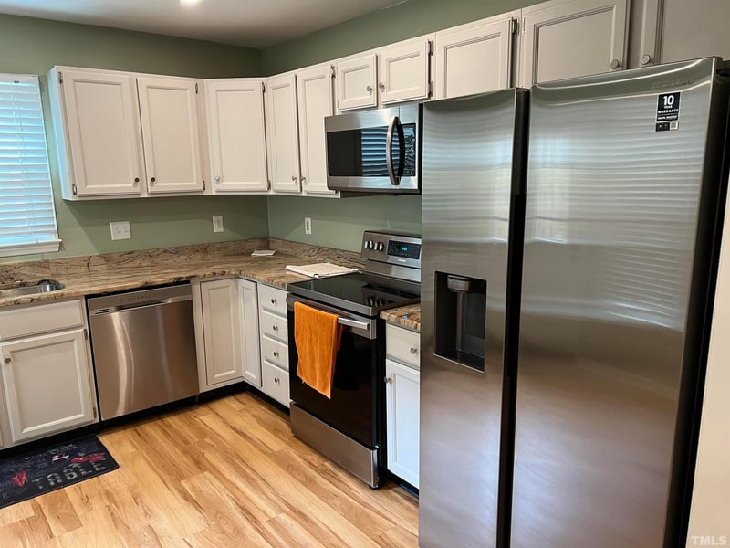6709 Tattershale Ct, Raleigh, NC 27613