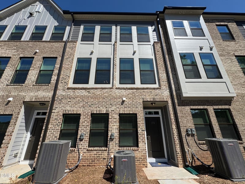 671 Bandon Al, Cary, NC 27513
