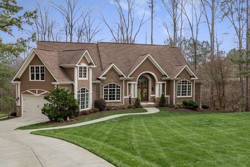 671 Hawthorne Pl, Creedmoor, NC 27522