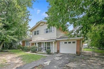 671 Newport Rd, Fayetteville, NC 28314