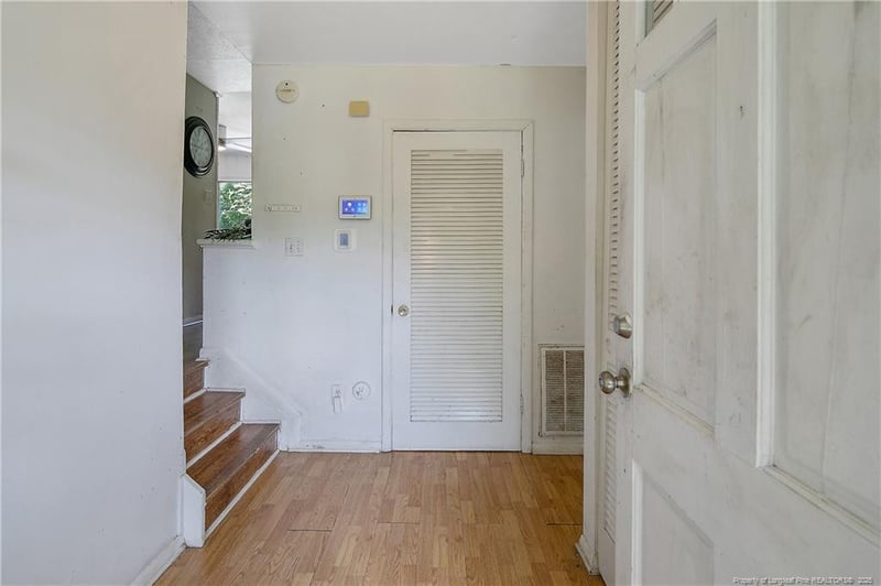 671 Newport Rd, Fayetteville, NC 28314