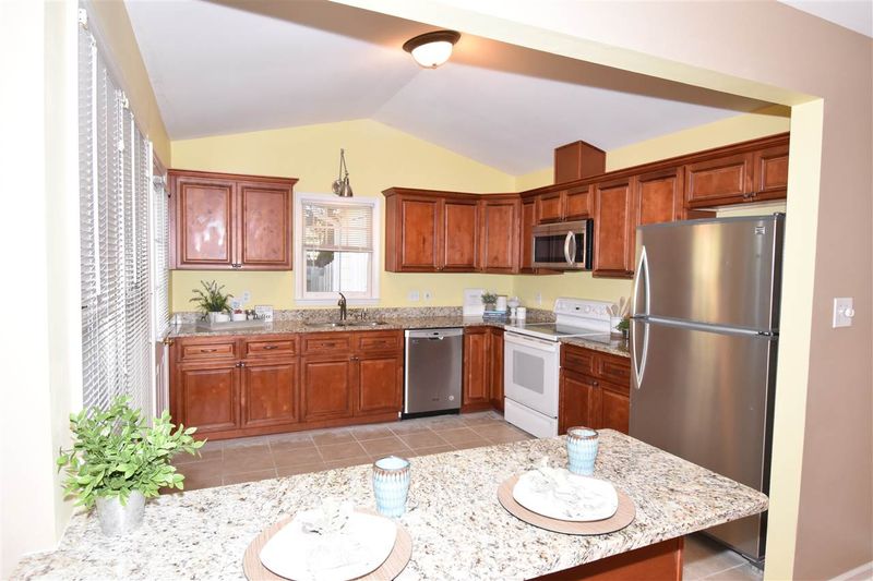 6710 Twin Tree Ct, Raleigh, NC 27613