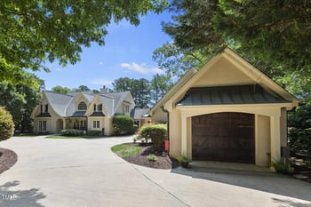 6712 Foxfire Pl, Raleigh, NC 27615