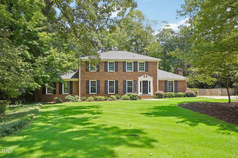6712 Jean Dr, Raleigh, NC 27612
