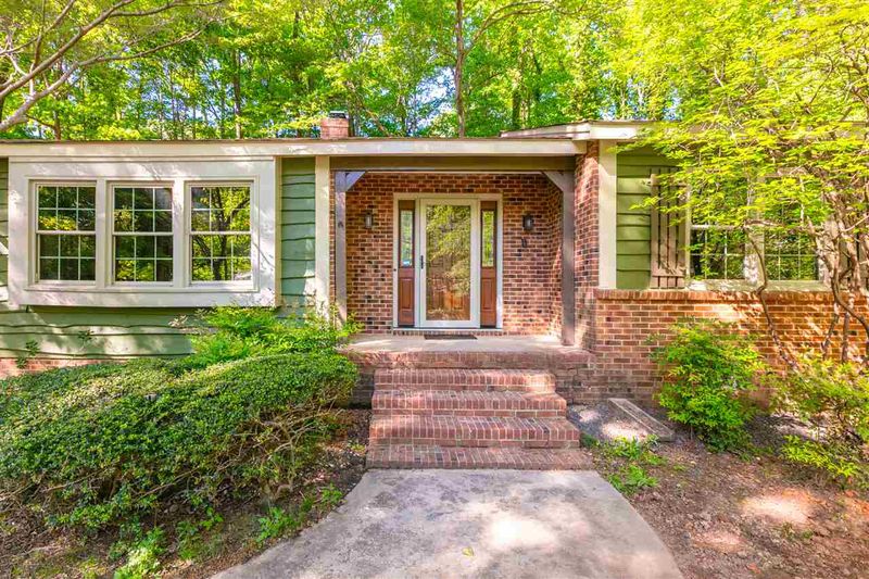 6712 Spencer Ct, Raleigh, NC 27615