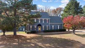 6712 Wavcott Dr, Fuquay Varina, NC 27526