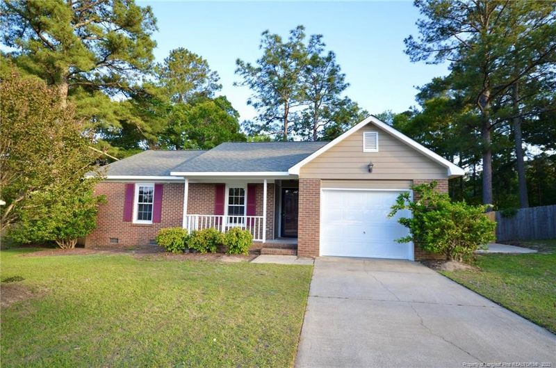 6713 Arnish Ct, Fayetteville, NC 28306
