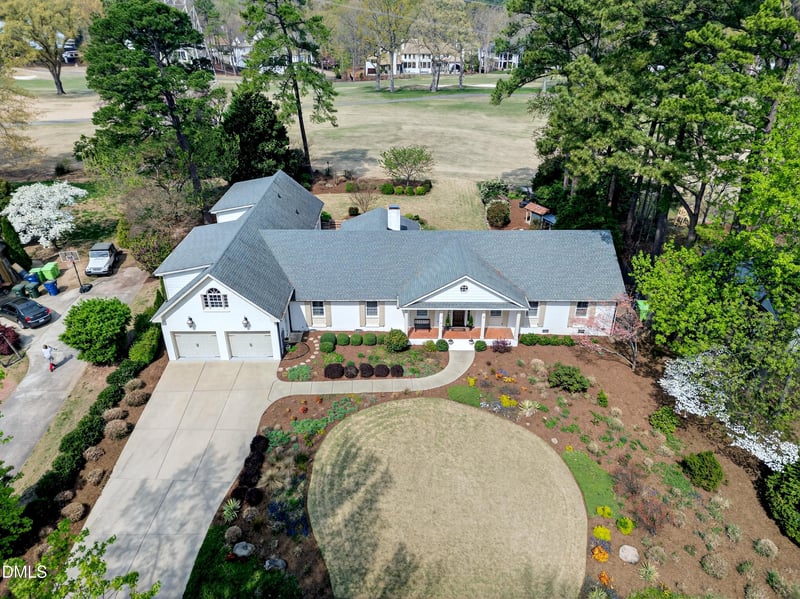 6713 Foxfire Pl, Raleigh, NC 27615