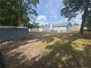 6713 Winthrop Dr, Fayetteville, NC 28311