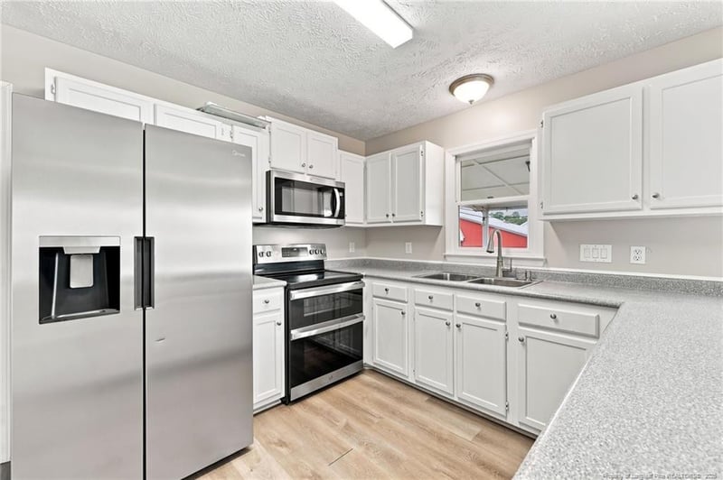 6716 Battle Rd, Fayetteville, NC 28314