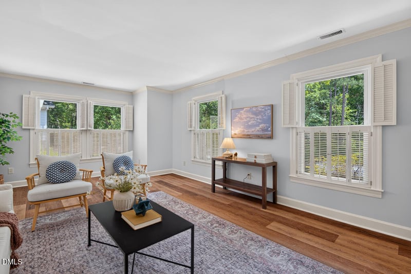 6716 Glen Forrest Dr, Chapel Hill, NC 27517