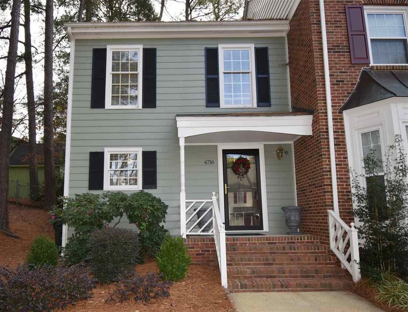 6716 Olde Province Ct, Raleigh, NC 27609