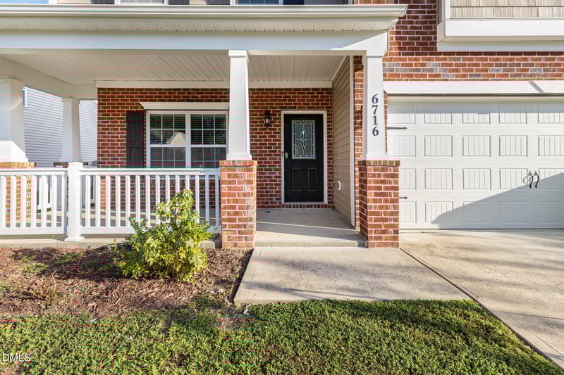 6716 Osprey Landing Dr, Wendell, NC 27591