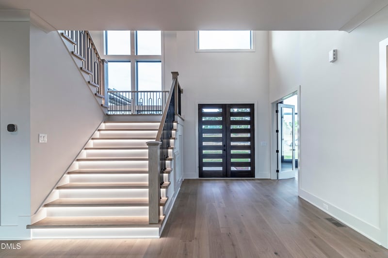 6716 Valley Woods Ln, Cary, NC 27519