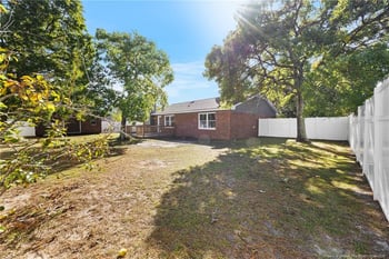 6717 Pin Oak Ln, Fayetteville, NC 28314
