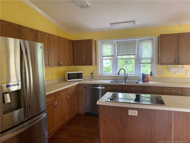6718 Bradley Rd, Sanford, NC 27330