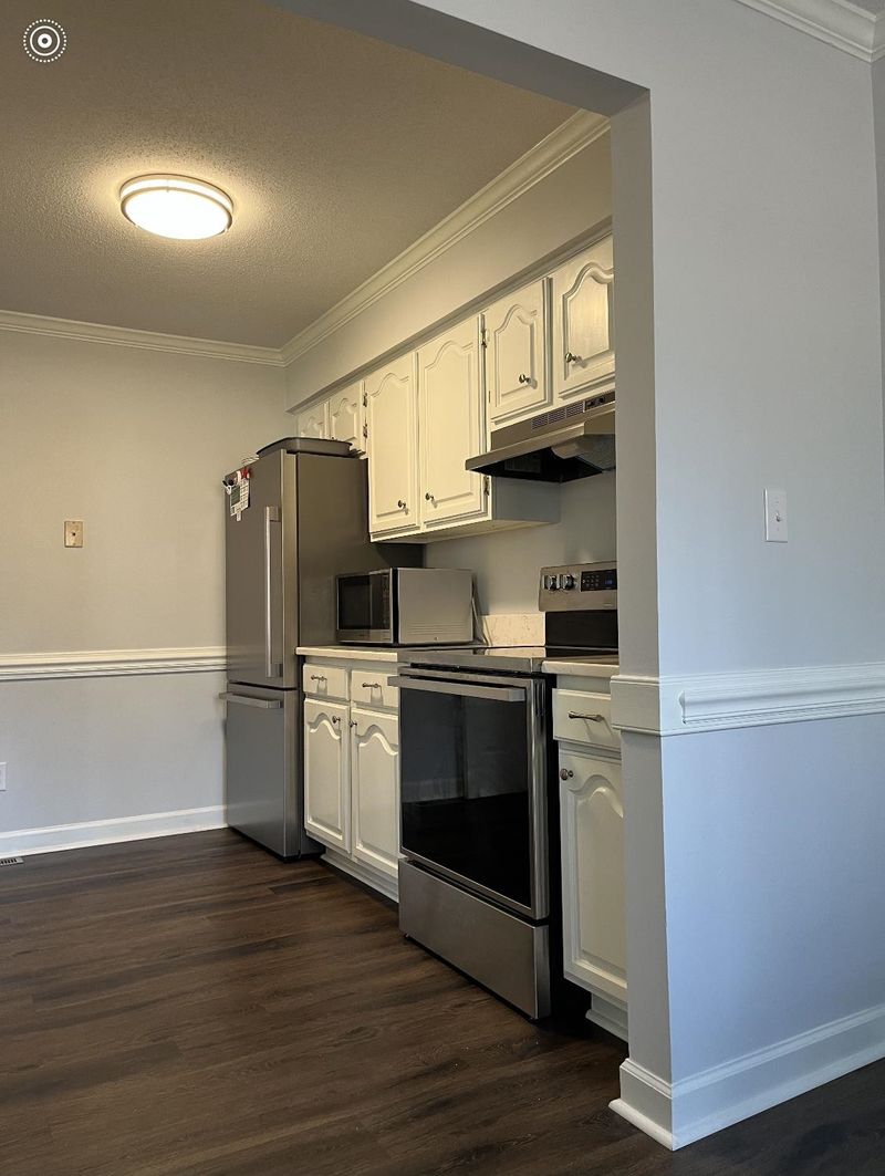 6719 Queen Annes Dr, Raleigh, NC 27613