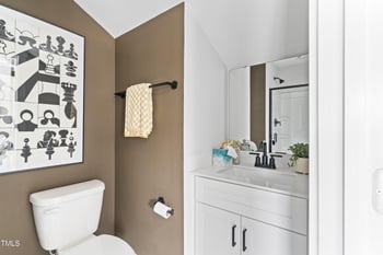 672 Bandon Al, Cary, NC 27513