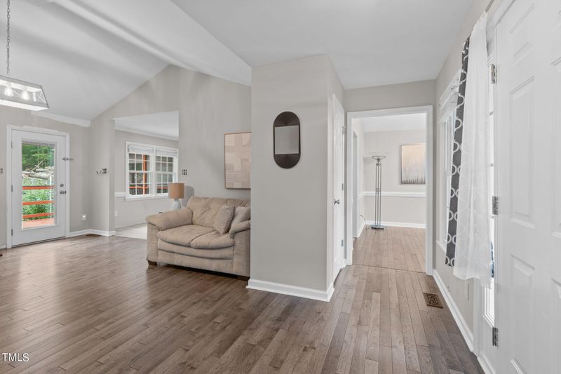 6720 Vernie Dr, Raleigh, NC 27603