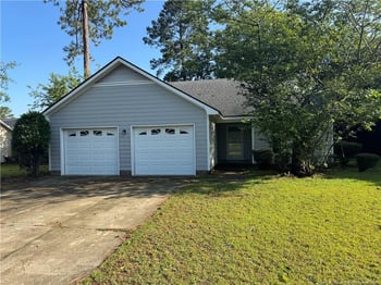 6721 Pacific Ave, Fayetteville, NC 28314
