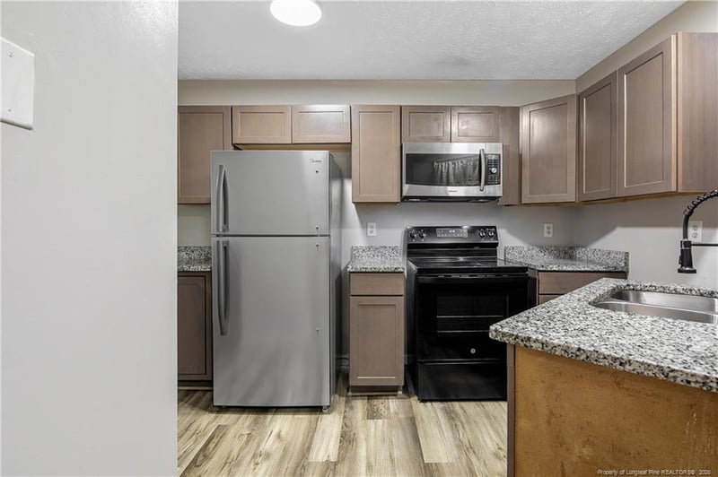 6724 Willowbrook Dr #Apt 7, Fayetteville, NC 28314