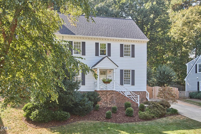 6725 Eastbrook Dr, Raleigh, NC 27615