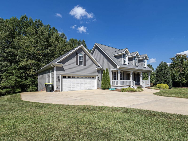 6725 Fawn Hoof Trl, Holly Springs, NC 27540