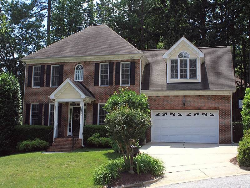 6725 Hammersmith Dr, Raleigh, NC 27613