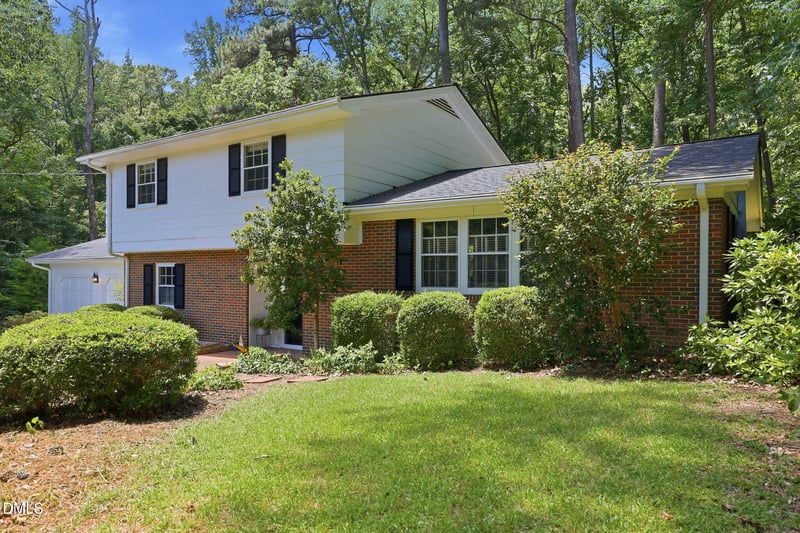 6725 W Lake Anne Dr, Raleigh, NC 27612