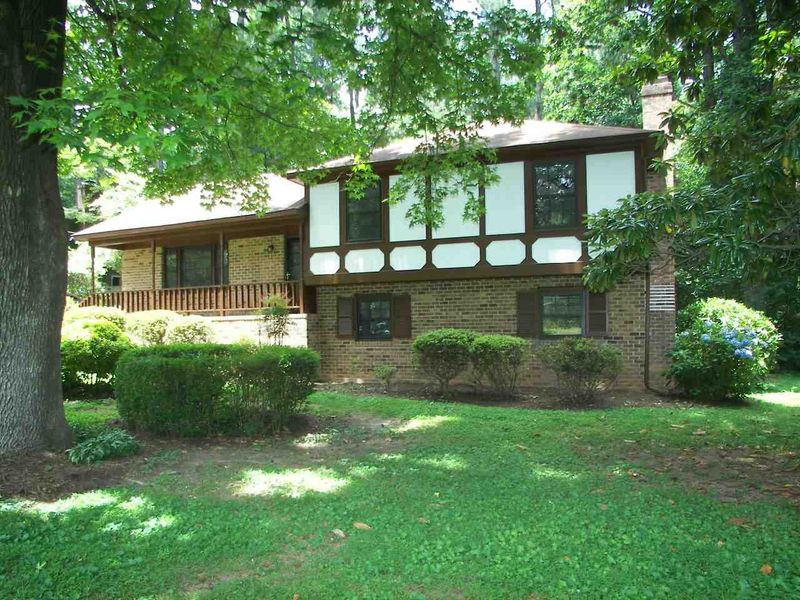 6729 Johnsdale Rd, Raleigh, NC 27615