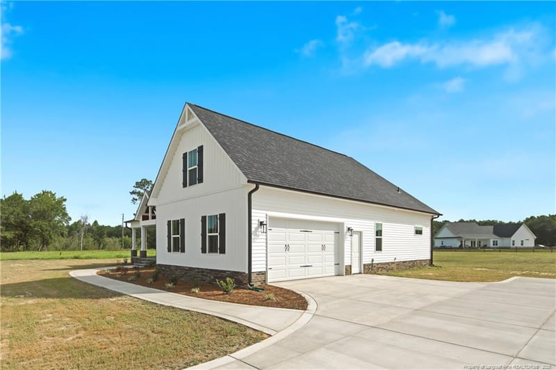 6729 Sim Canady Rd, Hope Mills, NC 28348