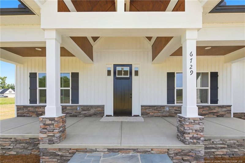 6729 Sim Canady Rd, Hope Mills, NC 28348