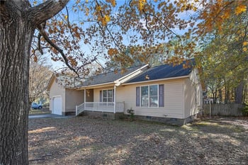 6733 Cedar Chest Ct, Fayetteville, NC 28314