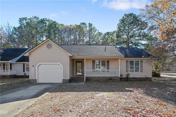 6733 Cedar Chest Ct, Fayetteville, NC 28314