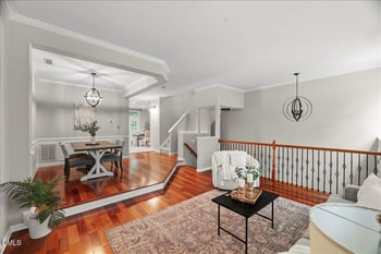 6733 Middleboro Dr, Raleigh, NC 27612