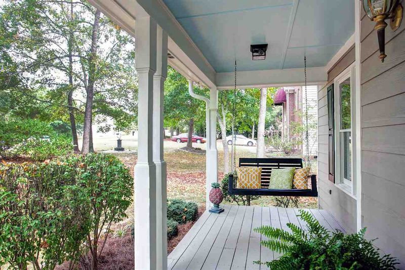 6733 Walnut Cove Dr, Raleigh, NC 27603