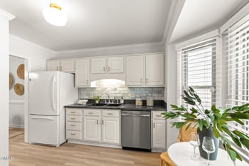 6734 Chauncey Dr, Raleigh, NC 27615