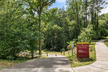 6734 Chauncey Dr, Raleigh, NC 27615