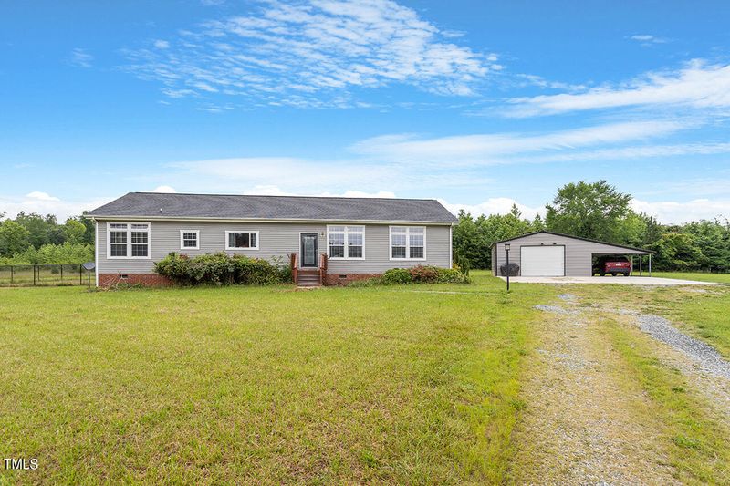 6735 Stoney Mountain Rd, Burlington, NC 27217