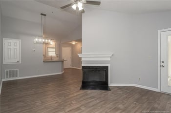 6736 Willowbrook Unit 4 Dr, Fayetteville, NC 28314