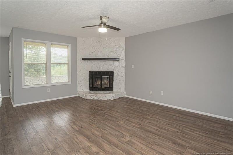 6736 Willowbrook Unit 4 Dr, Fayetteville, NC 28314