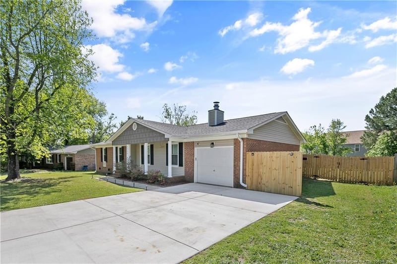6739 Seaford Dr, Fayetteville, NC 28314