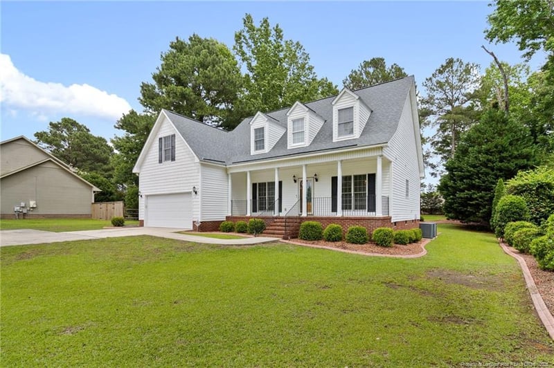 674 Baywood Rd, Fayetteville, NC 28312