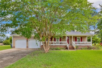 6745 Foxberry Rd, Fayetteville, NC 28314