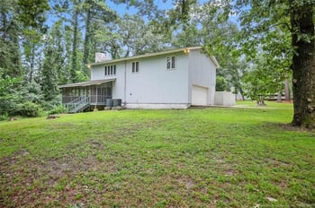 675 Glenola St, Fayetteville, NC 28311