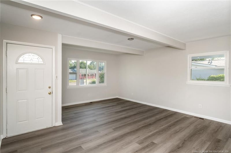 675 Wiltshire Rd, Fayetteville, NC 28314